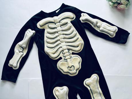 An12/ kostým kostlivec 3d aplikace  - v.5/6 let, 