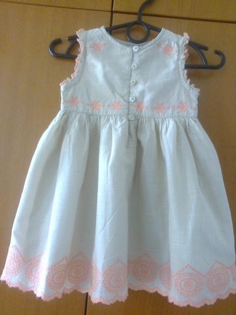 Šatičky vyšívané, next,80