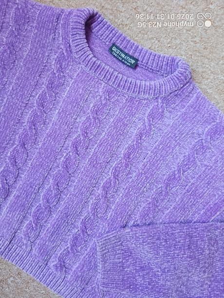 Svetr crop-top zn."destination" vel."134-140", 140