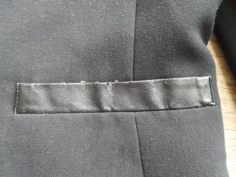 Černé kratší sako s koženkovými detaily vel. s, s