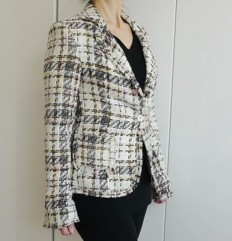 Sakko vicebarevne vel 34 inscene, 34