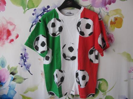 Chlapecké italské fotbalové tričko moschino, moschino,152