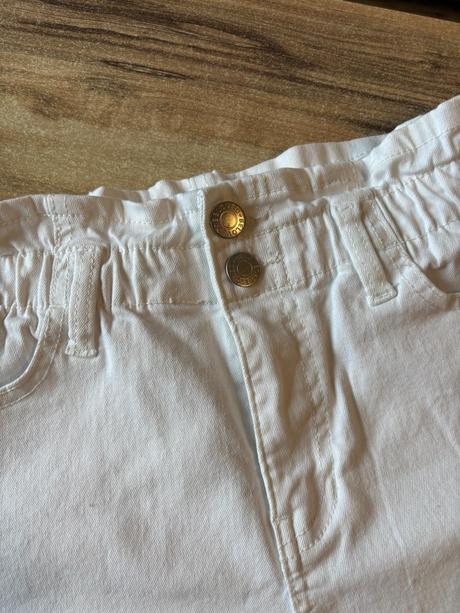 Bílé riflové šortky, pepco,36