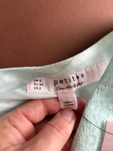 Ob/ šaty dámské /divči - v.34, xs