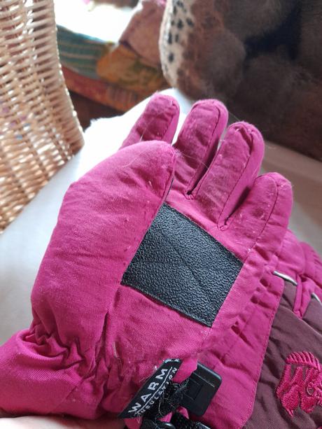 Rukavice prstové do sněhu růžové, 134