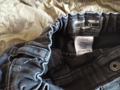 2x kraťasy, next,110