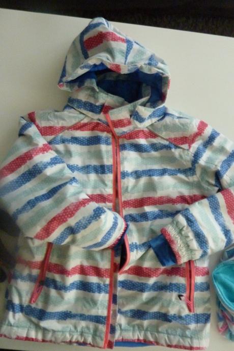 Zimní bunda, nákrčník, rukavice vel. 134/140, crivit,134