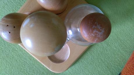 Stojánek na dochucovadla, 