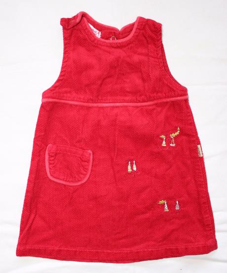 Am154. manšestrové šaty s postavičkami 6 měsíců, 68