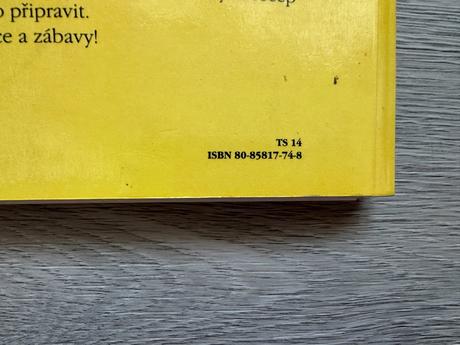 Kniha disney vás zve na oslavu,