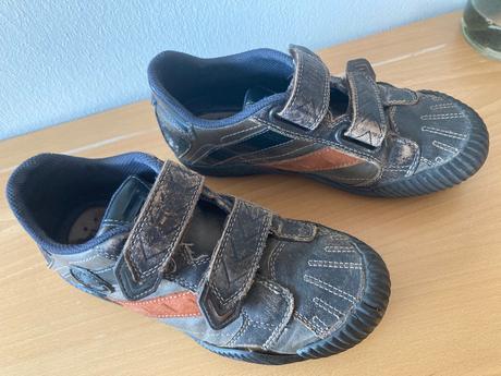 Celokožené polobotky, geox,33