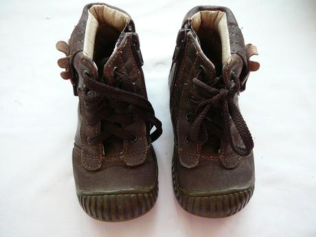 Chlapecké boty, 21