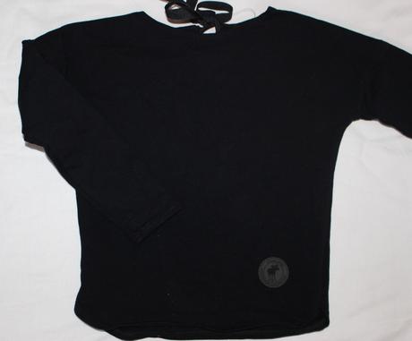 Va15 slabší mikina/teplejší triko 7-8 let, 128