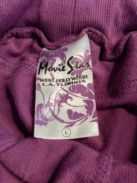 Kraťasy ke kolenům vel. s/m, s