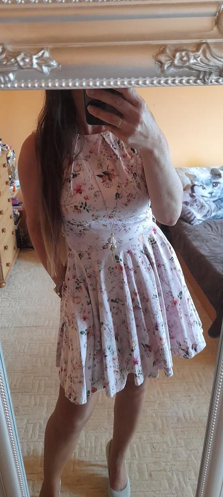 Closet květinové šaty s kapsami, 40