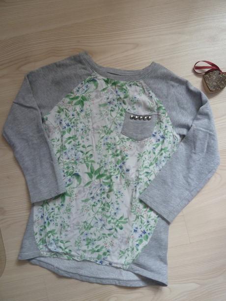 Mikina s květovaným předním dílem, next,110