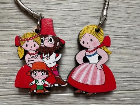 Přívěsek - manka, rumcajs, cipísek, 2 ks,