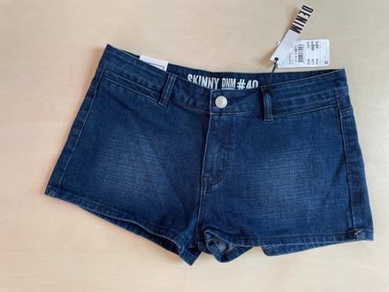 Nove džínové šortky, pc 450 kc, vel 40, gate, gate,l