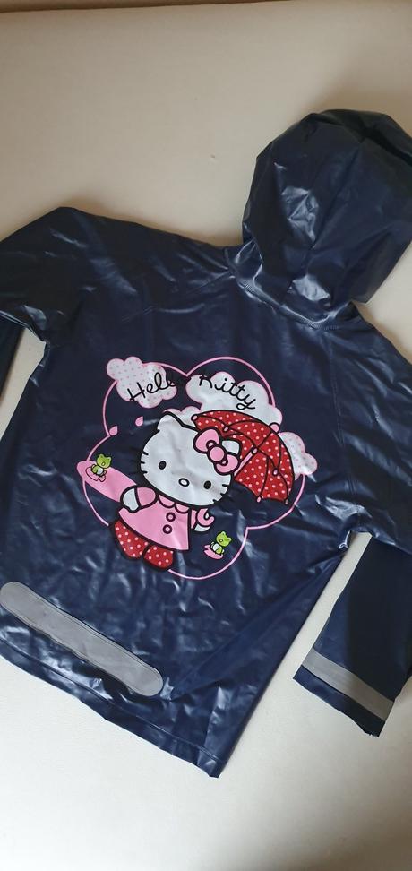 Pláštěnka, sanrio,98