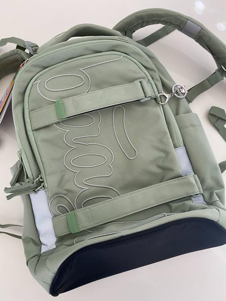 Školní batoh baagl skate max,