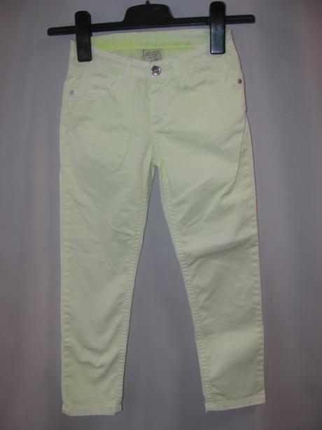 Elastické džíny-zara, zara,122