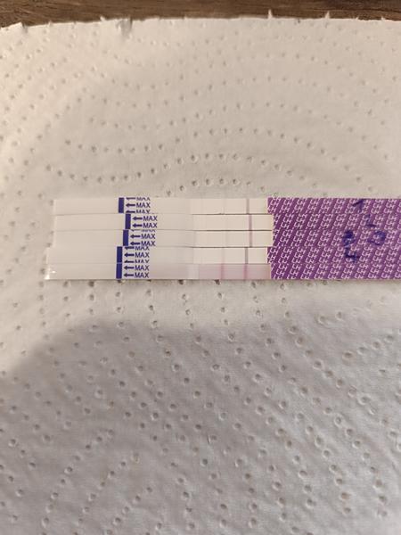 Je ovulační test silnými čárkami pozitivní?