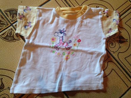 Dívčí tričko žirafa, květy, 62