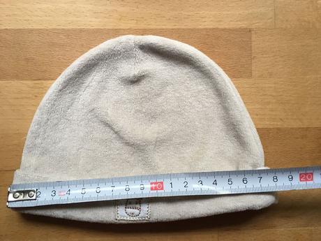 Sametová čepice (f&f), f&f,68