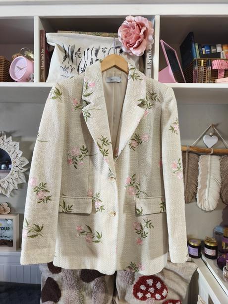 Krémové sáčko s kytičkami s/m, reserved,s