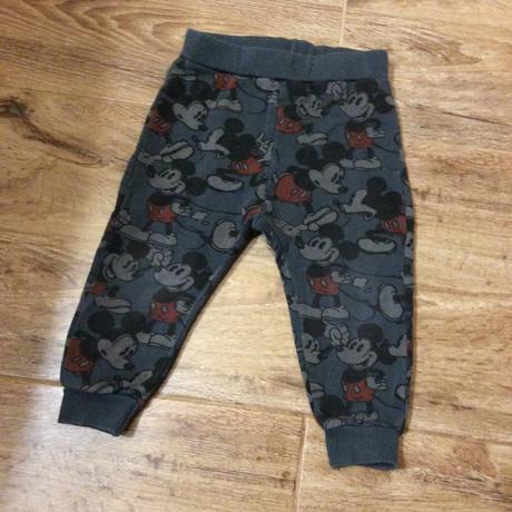 Tepláky s ,,mickey mousem", zara,92