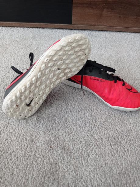 Turfy, nike,34