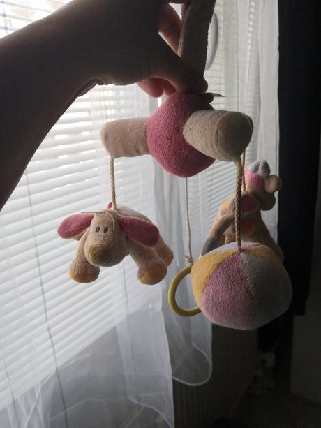 Hrací kolotoč na kočárek, 