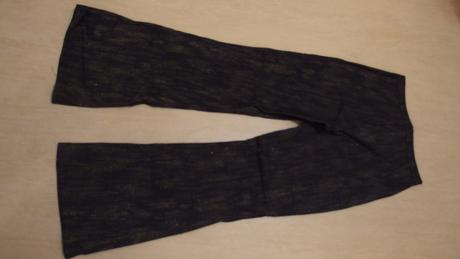 Třpytivé kalhoty, 36