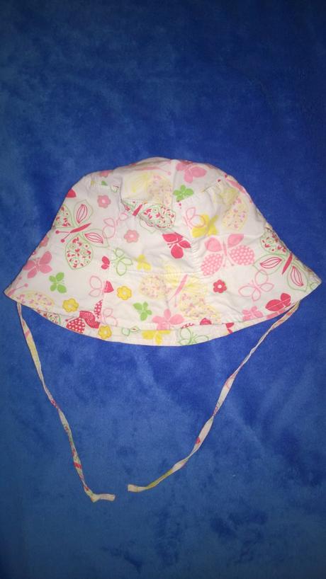 7 x klobouček / kšiltovka, vel 1-3 roky, 86