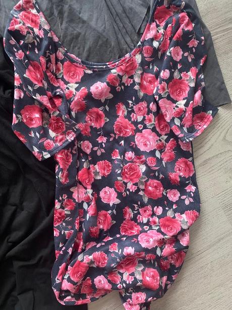 Krásné nové šaty velikost 36/s, 36