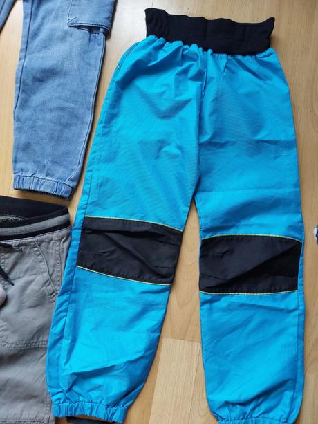 Džíny, rifle, kalhoty, vel. 128, některé nenošené, coccodrillo,128