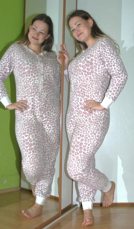 Chlupatý teplý overal s leopardím motivem, 38