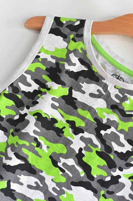 Tílko vel. 12 - 13 let, f&f,158