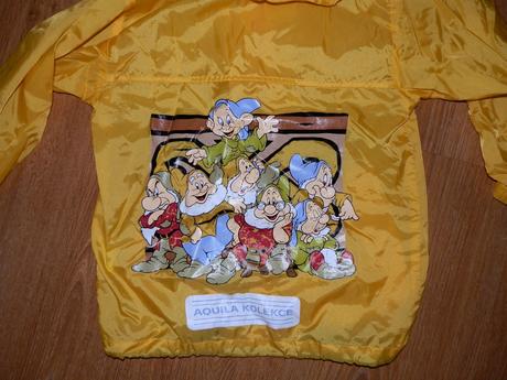 Šusťáková bundička velikost 116/122, disney,116