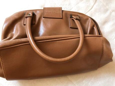 Taska konakove barvy mango, mango