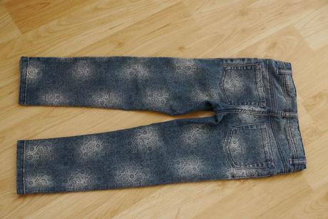 Dziny mekke prijemne se vzorem kyticek, 116