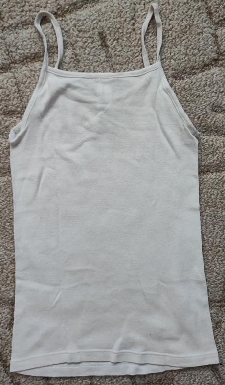 Košilka bílá, 146