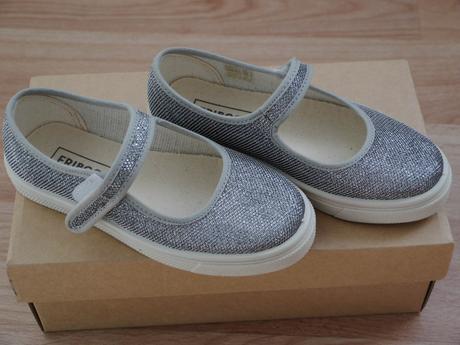 Stribrne balerinky, 29