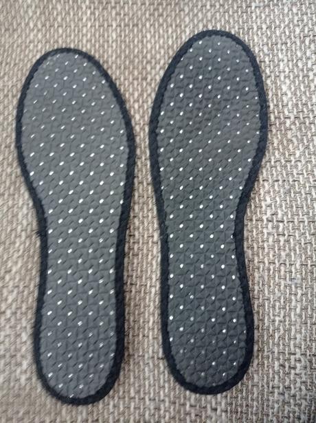 Zimní stélka, vložky do bot, deichmann