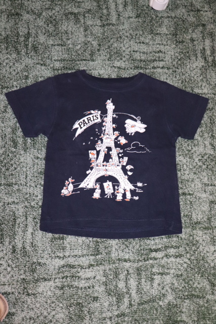 Klučičí tričko s pařížskými motivy, 110