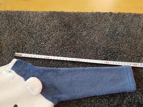 Fleesová mikina značka ani velikost neuvedena., 104