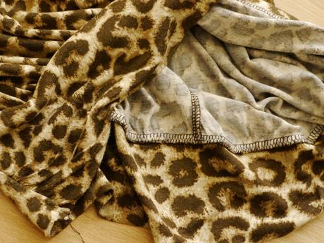 Tilko leo vzor velikost xs h&m, h&m,xs