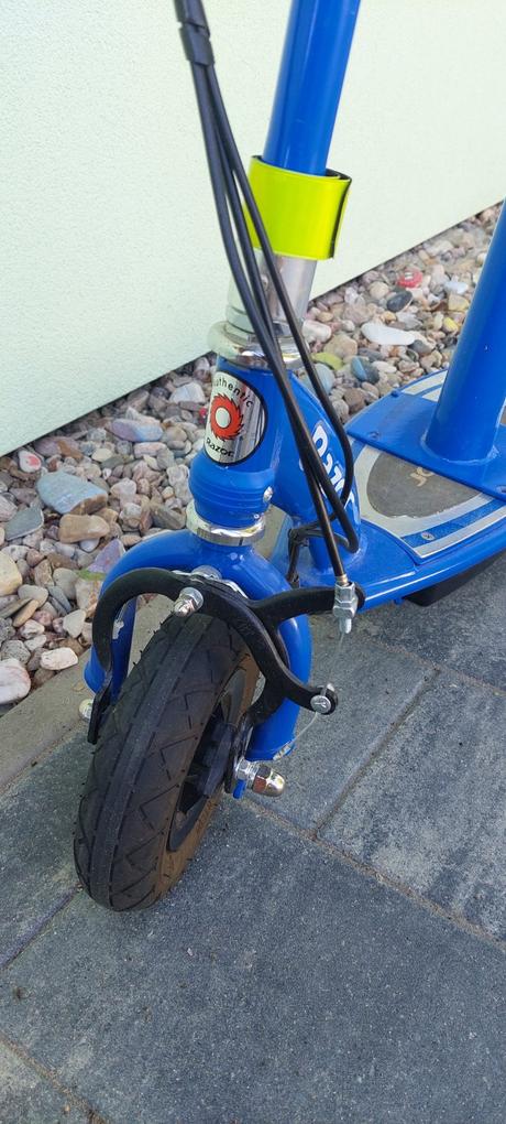 Elektrická koloběžka razor e100s, razor