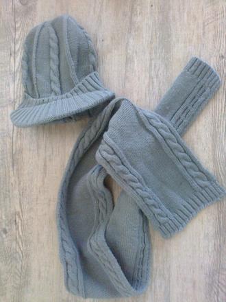 Setík čepice a šály, lupilu,92