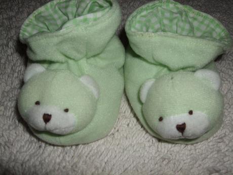 Capačky s chrastítkami zn. simply baby, <17